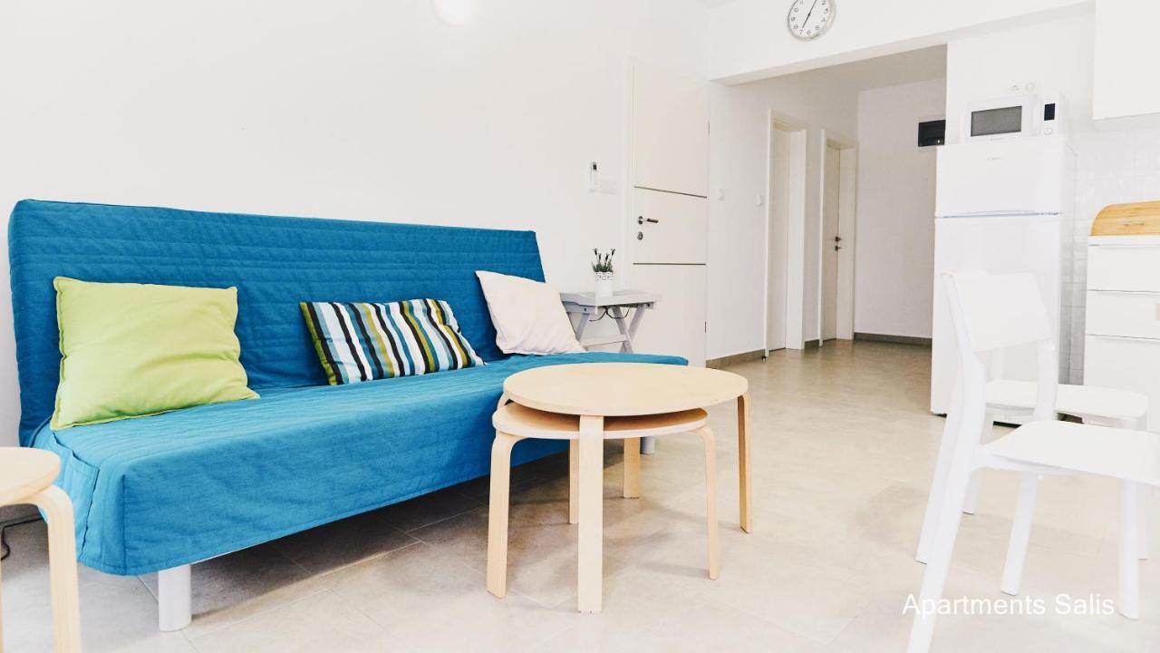 Salis Apartments Vrsi Luaran gambar