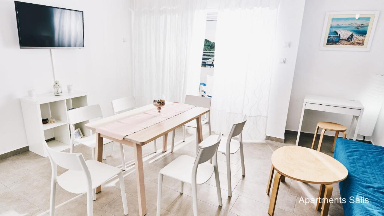 Salis Apartments Vrsi Luaran gambar